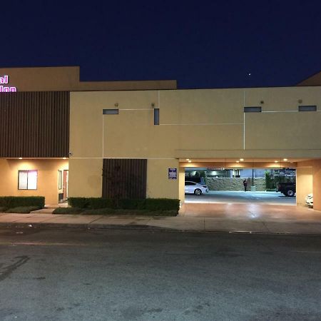 Crystal Palace Inn Maywood Екстер'єр фото